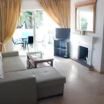 Hacienda Apartment *